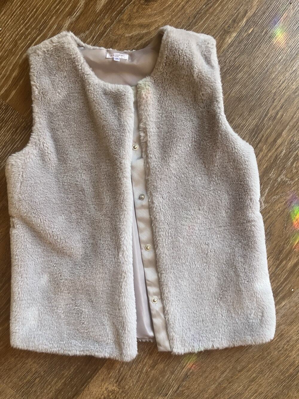 Tahari Girls Size 12 Faux Fur Vest Cream Blush Snap Front Lined